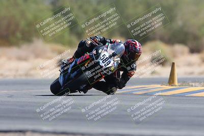 media/Oct-20-2024-CVMA (Sun) [[d4a3dff211]]/Race 9-Formulw LW Twins SHOOTOUT/